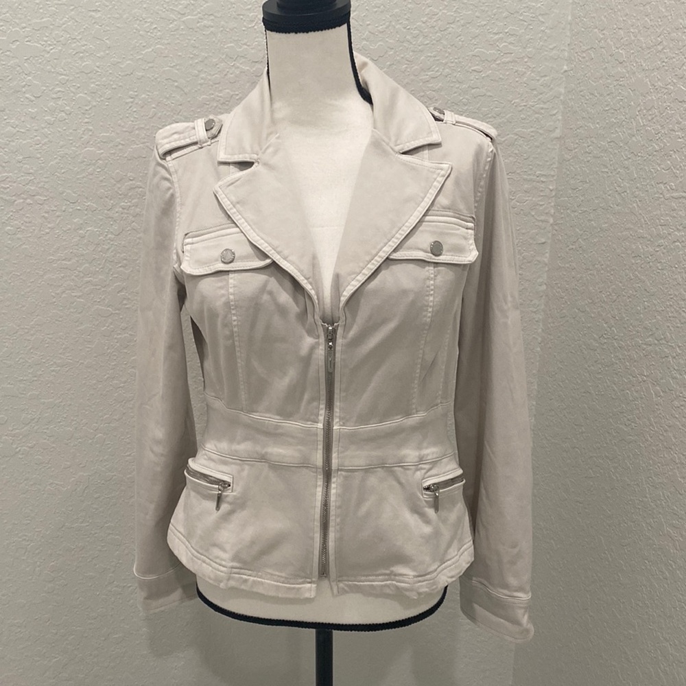 Stylish Women's Cream Jacket
